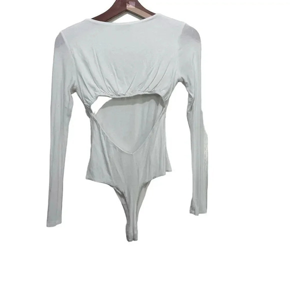 Naked Wardrobe Women's White Long Sleeve Crew neck One Piece Bodysuit Size M - Picture 3 of 4